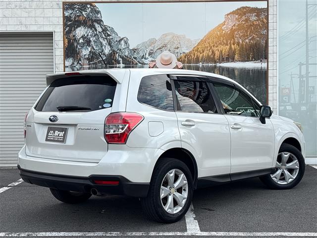 Subaru Forester 5