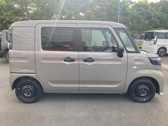 Suzuki Spacia Base 5
