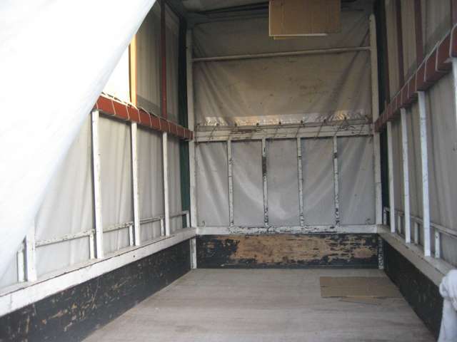 Mitsubishi Fuso Canter 11