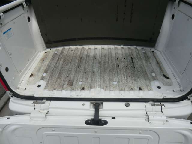 Daihatsu Hijet Deck Van 7