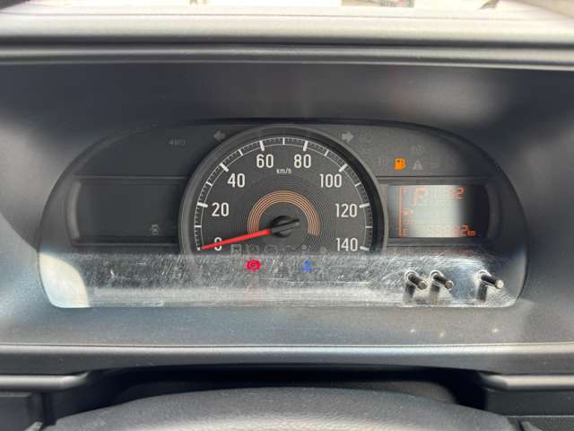 Daihatsu Hijet Cargo 3