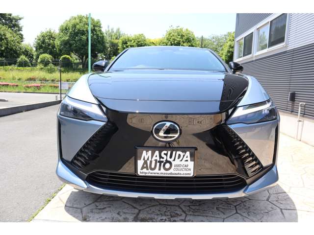 Lexus RZ 2