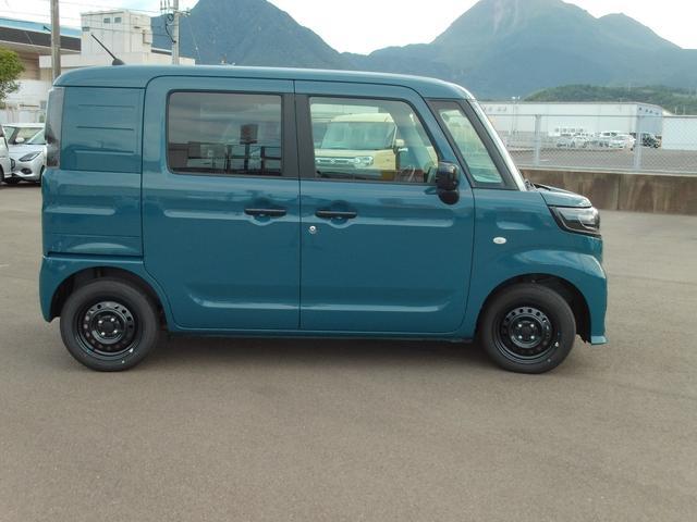 Suzuki Spacia Base 8