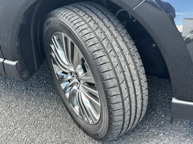 Toyota Harrier 8