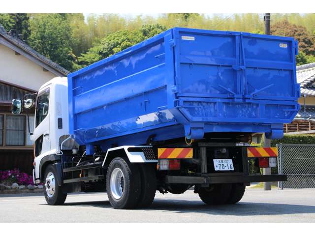 Hino Ranger 12