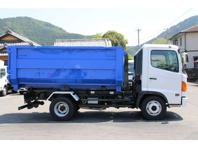 Hino Ranger 9