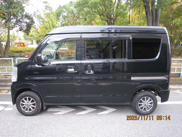 Nissan NV100 Clipper 11