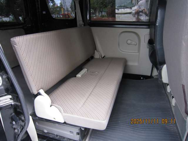 Nissan NV100 Clipper 9