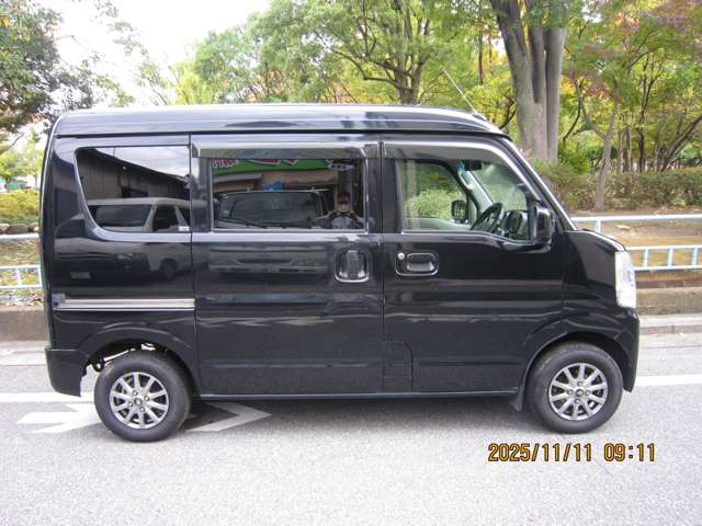 Nissan NV100 Clipper 10