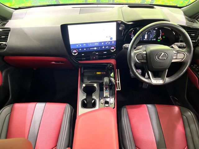 Lexus NX 3