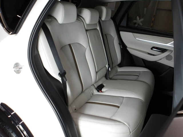 Mazda CX-60 11