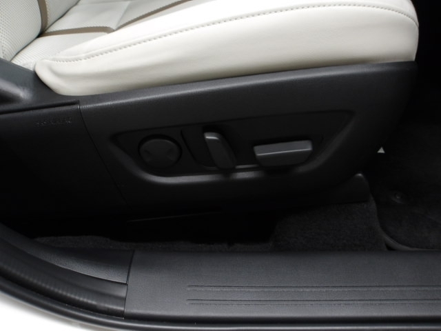Mazda CX-60 9