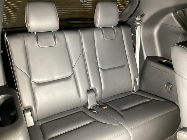 Mazda CX-8 11