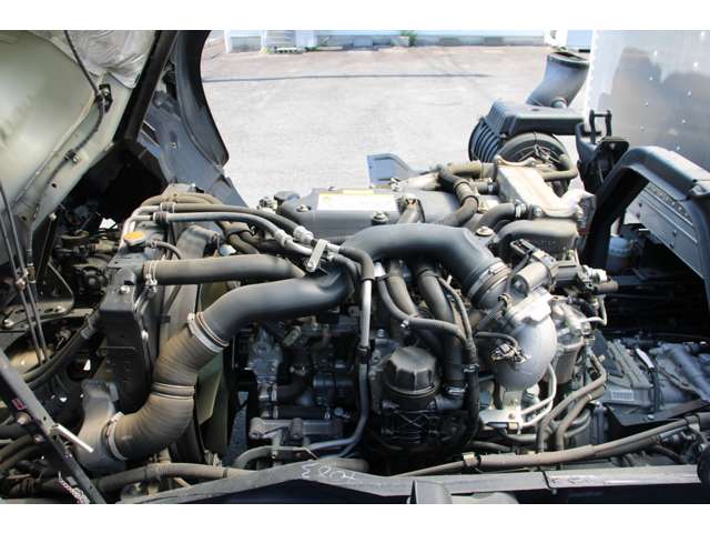 Isuzu Forward 12