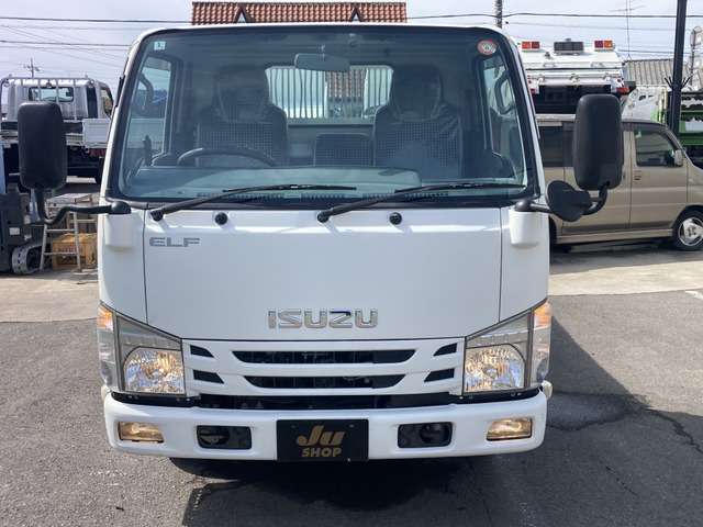 Isuzu Elf 6