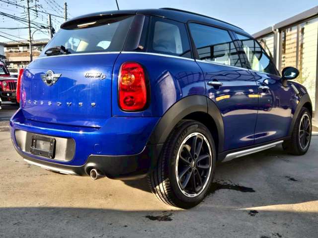 MINI Crossover 5
