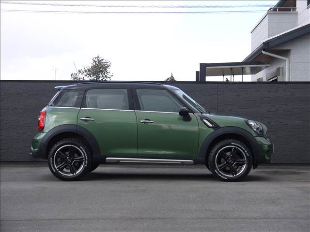 MINI Crossover 5