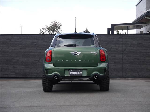MINI Crossover 7