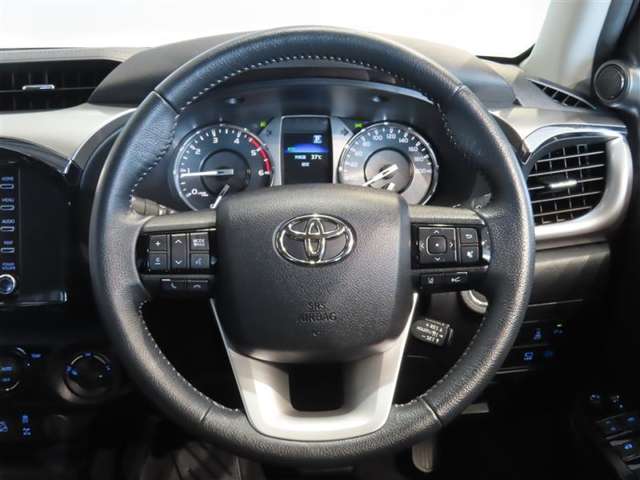 Toyota Hilux 7