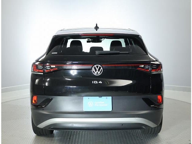 Volkswagen ID.4 10