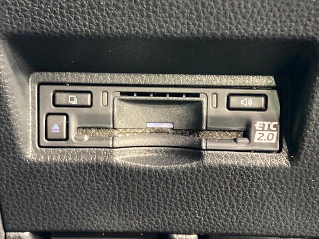 Toyota Land Cruiser FJ 6