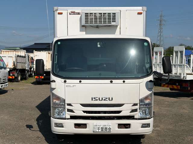 Isuzu Elf 2