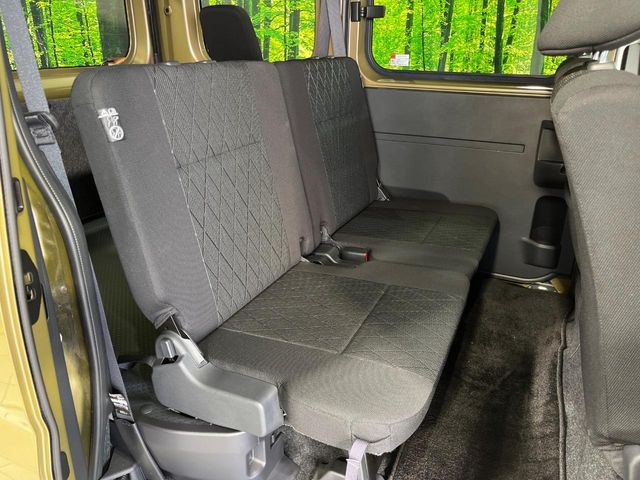 Daihatsu Atrai 9