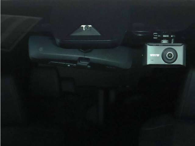 Toyota Alphard 12