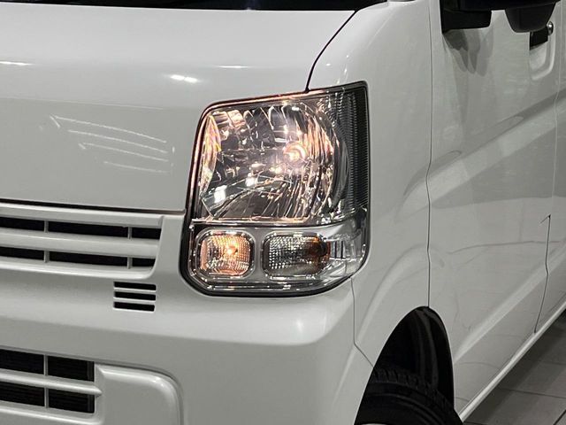 Suzuki Every 11