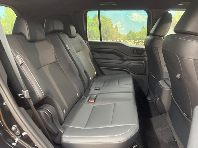 Toyota Land Cruiser FJ 9