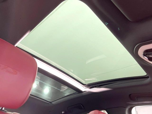 Porsche Macan 5