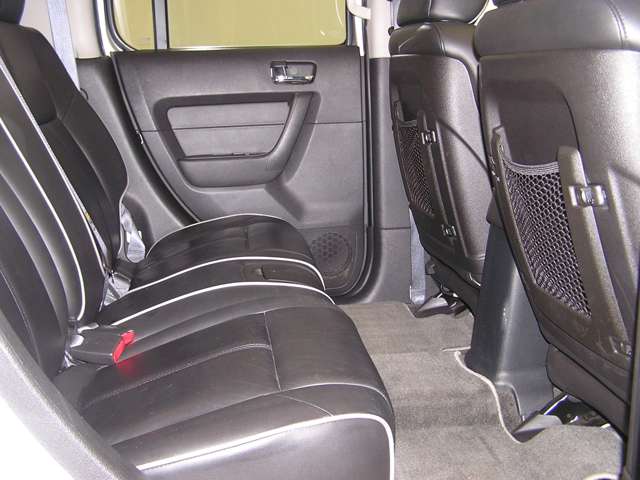 Hummer H3 12
