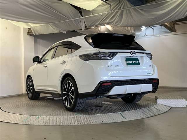 Toyota Harrier 6