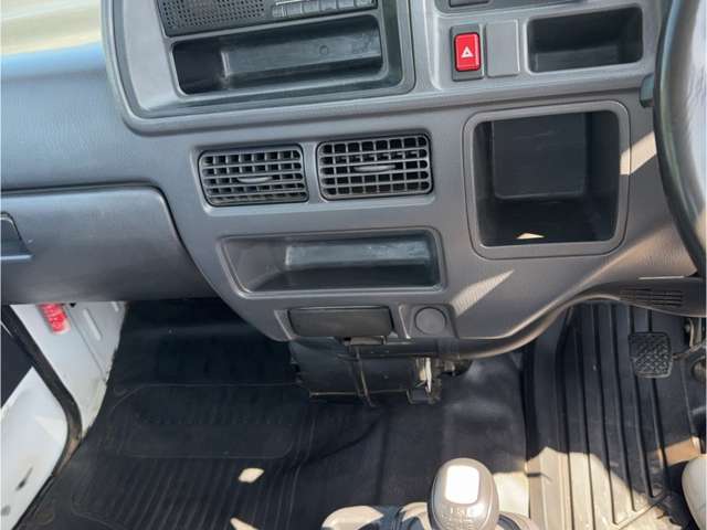 Subaru Sambar Truck 4