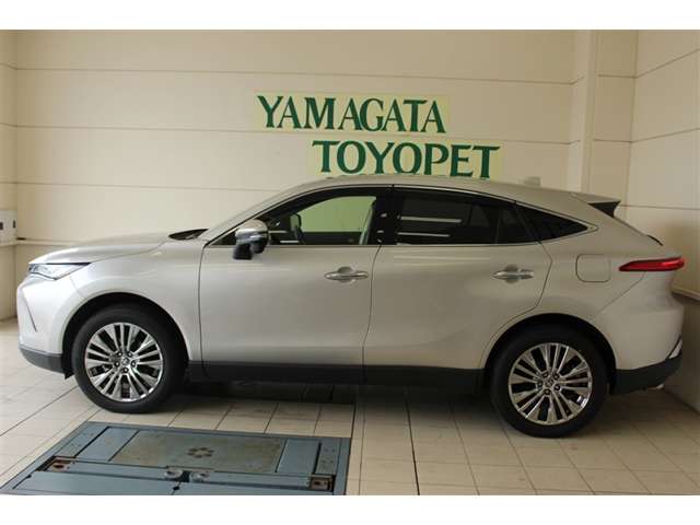Toyota Harrier 2