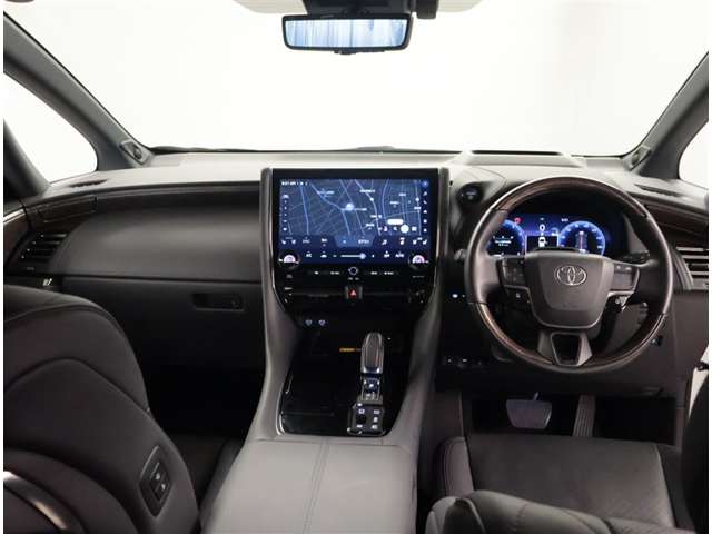 Toyota Alphard 5