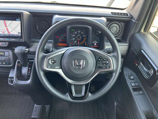 Honda N-VAN 8