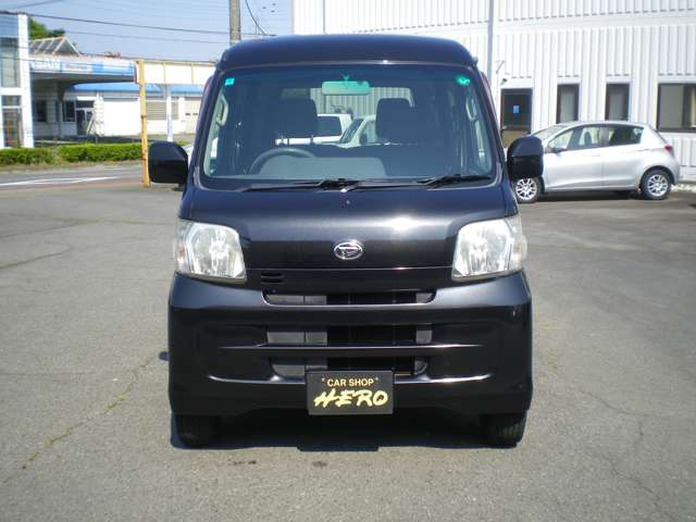 Daihatsu Hijet Cargo 2