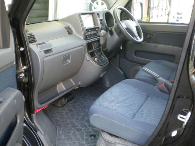 Daihatsu Hijet Cargo 10