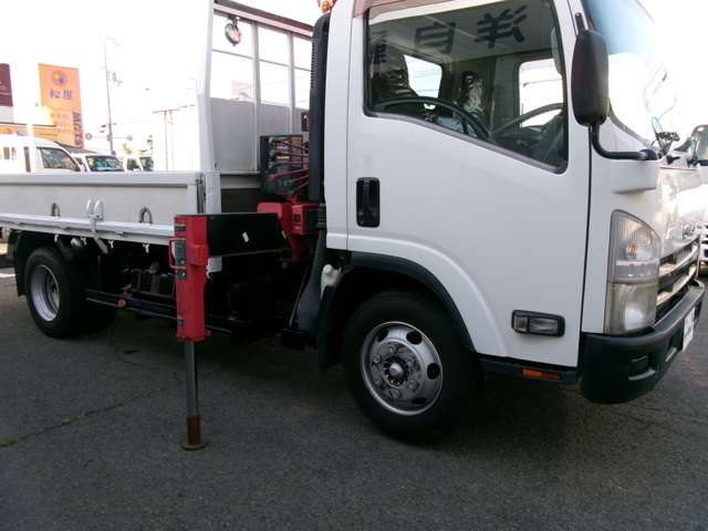 Isuzu Elf 11