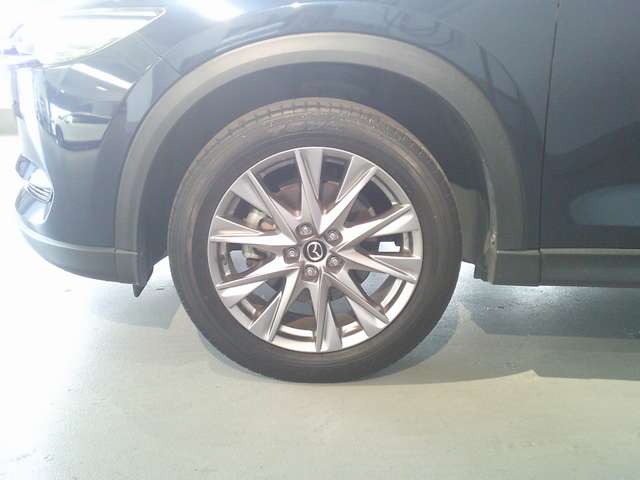 Mazda CX-8 9