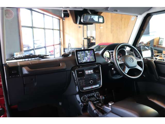 Mercedes-Benz G-Class 3