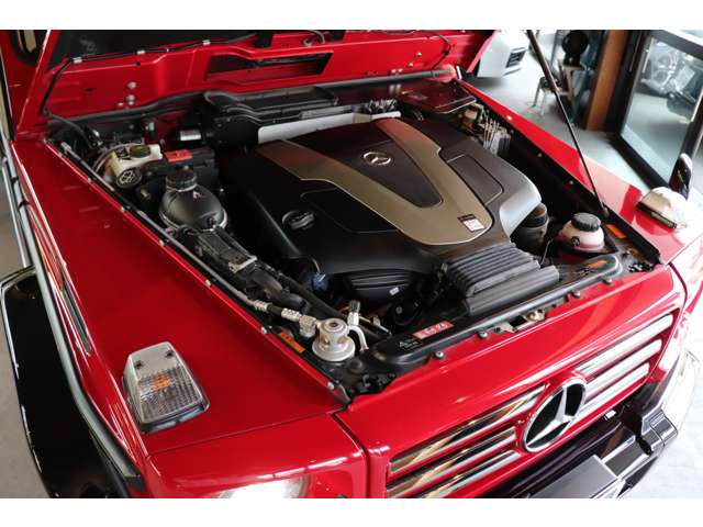 Mercedes-Benz G-Class 4