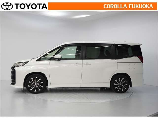 Toyota Noah 6