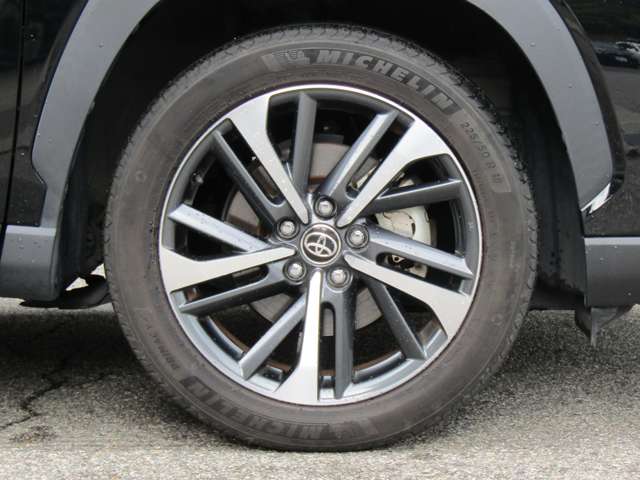 Toyota Corolla Cross 10