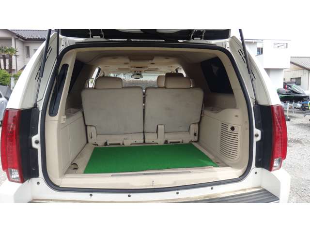 Cadillac エスカレード 6