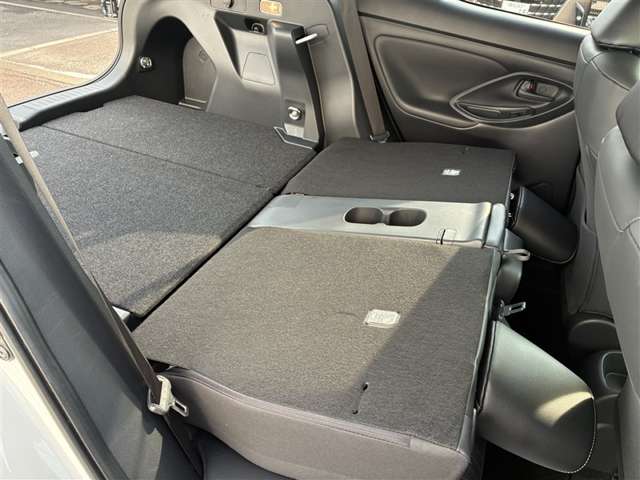 Toyota Yaris Cross 12