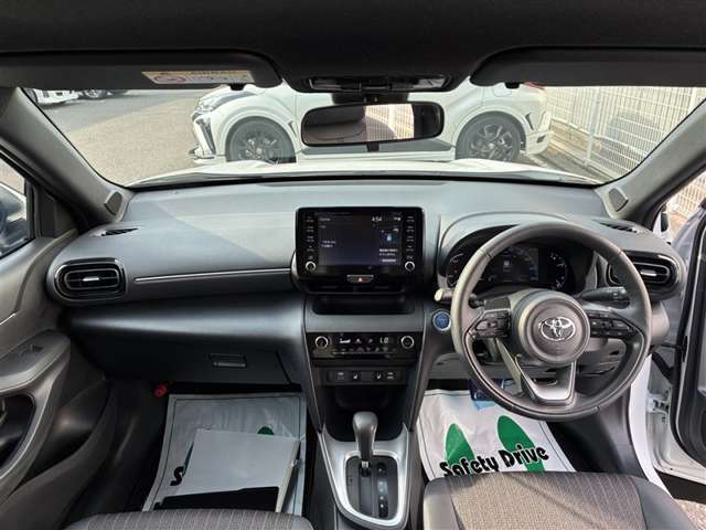 Toyota Yaris Cross 8