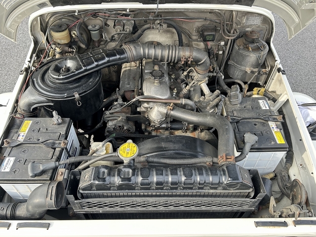 Toyota Land Cruiser 40 11