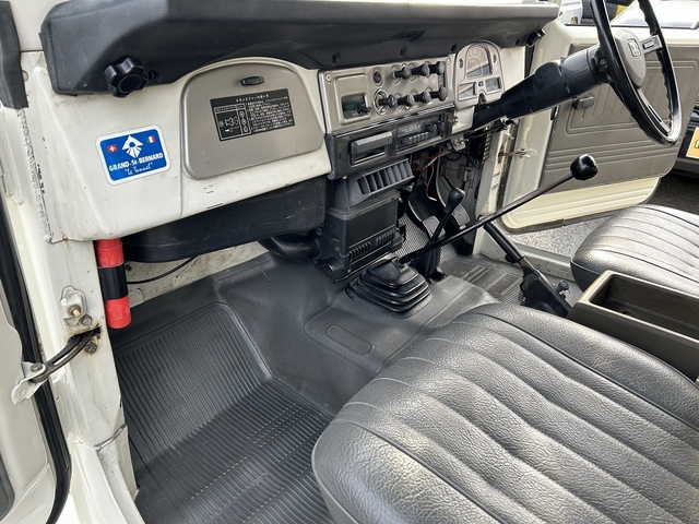 Toyota Land Cruiser 40 7